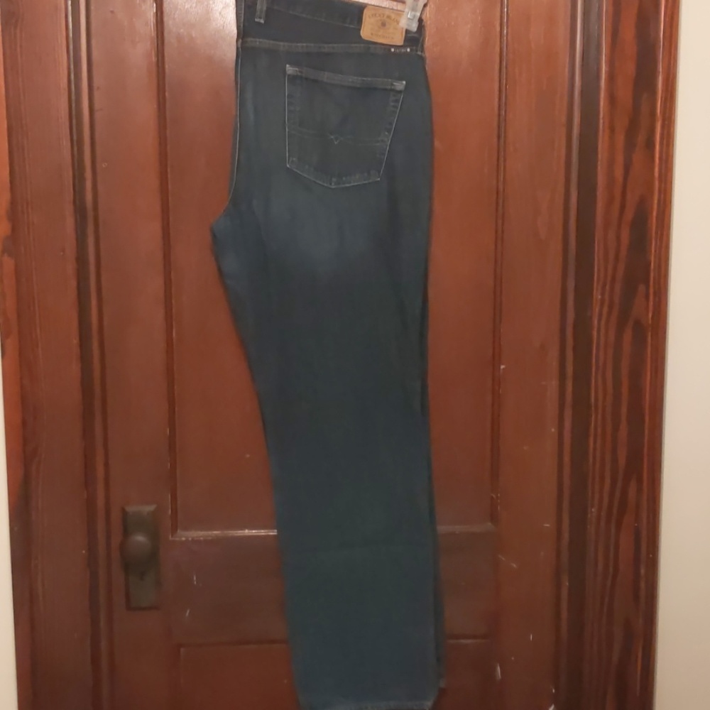 Lucky Brand Jeans-Men's size 42x32 Vintage 361